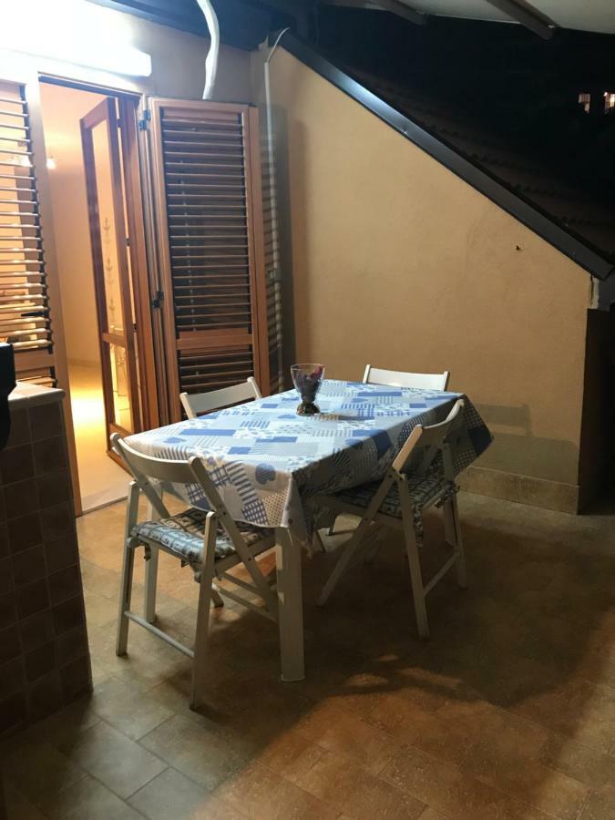 La Casa Del Sole Sorgente Apartment Летояни Екстериор снимка